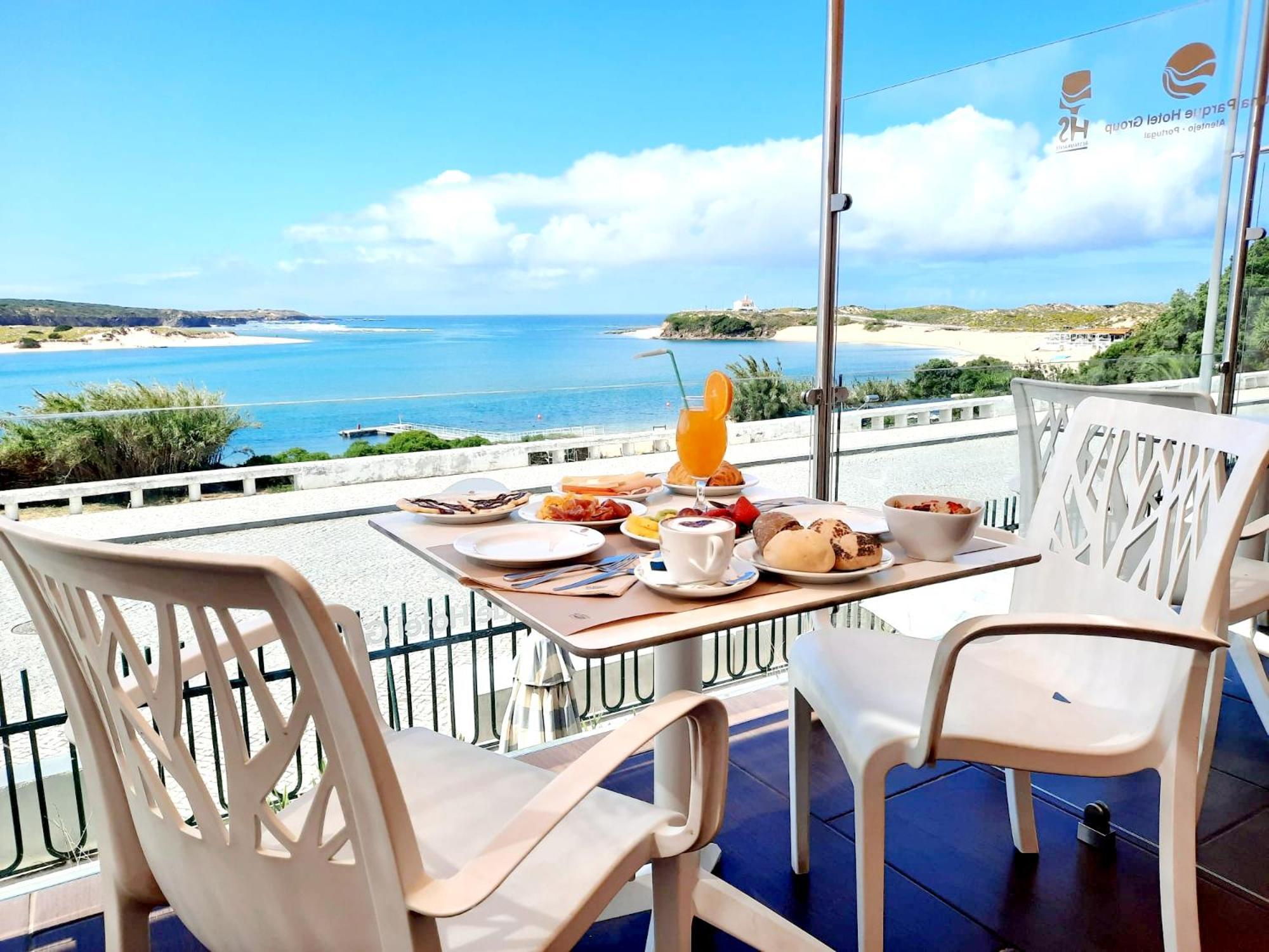 Hotel Hs Milfontes Beach - Duna Parque Resorts & Hotels 米尔芳提斯城 外观 照片